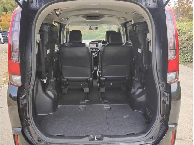 エスクァイア ハイブリッドGi ETC スマートキー Bluetooth 両側電動スライドドア 車両接近通報装置 バックモニター シートヒーター サンシェード フリップダウンモニター(14枚目)