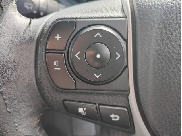 エスクァイア ハイブリッドGi ETC スマートキー Bluetooth 両側電動スライドドア 車両接近通報装置 バックモニター シートヒーター サンシェード フリップダウンモニター(24枚目)