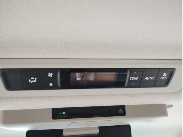 エスクァイア ハイブリッドGi ETC スマートキー Bluetooth 両側電動スライドドア 車両接近通報装置 バックモニター シートヒーター サンシェード フリップダウンモニター(34枚目)