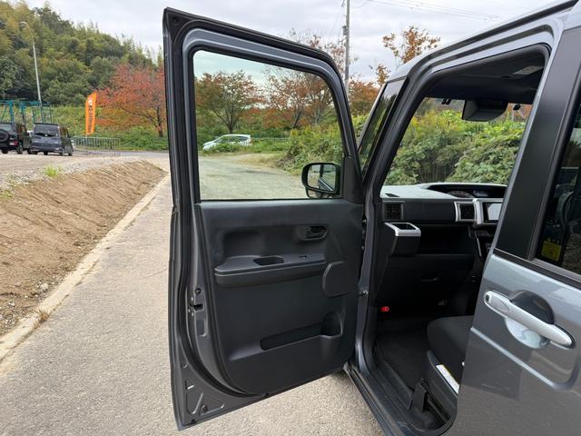 ドア内側　綺麗に保たれてます