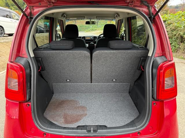 N-ONE プレミアム・Lパッケージ ワンオーナー HID スマートキー プッシュスタート 純正オーディオ オートライト 革巻きステアリング アルミホイール オートエアコン フォグライト(11枚目)