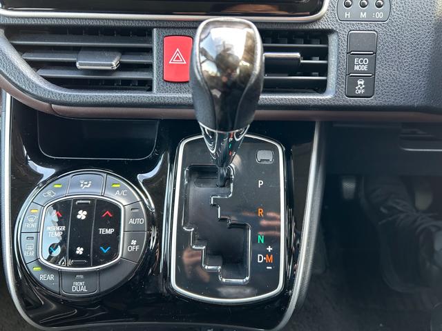 エスクァイア Gi 両側電動スライドドア TV Bluetooth接続可 バックカメラ シートヒーター スマートキー ETC オートエアコン プッシュスタート オートライト(28枚目)