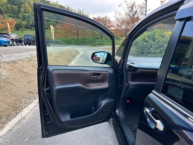 エスクァイア Gi 両側電動スライドドア TV Bluetooth接続可 バックカメラ シートヒーター スマートキー ETC オートエアコン プッシュスタート オートライト(46枚目)