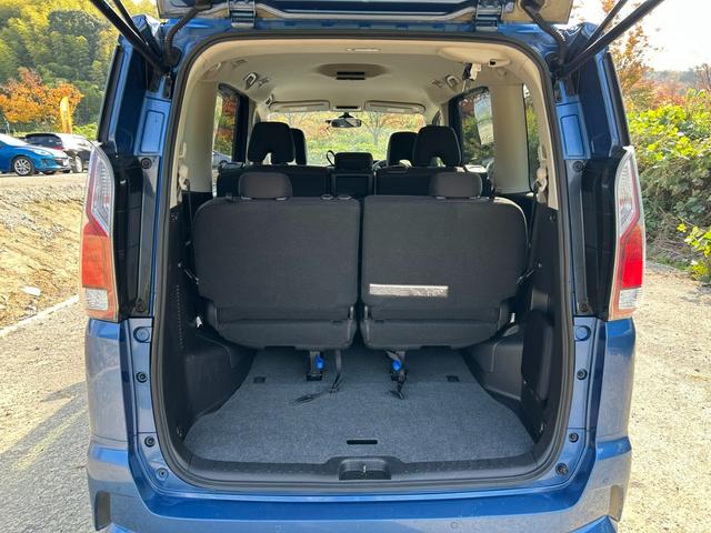 セレナ ハイウェイスター プロパイロットエディション プロパイロット 両側電動スライドドア Bluetoothオーディオ バックカメラ オートエアコン ETC パワーウィンドウ(13枚目)