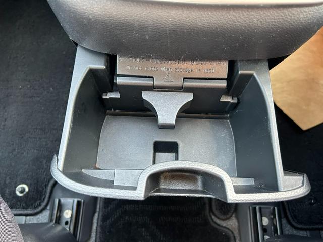 セレナ ハイウェイスター プロパイロットエディション プロパイロット 両側電動スライドドア Bluetoothオーディオ バックカメラ オートエアコン ETC パワーウィンドウ(33枚目)