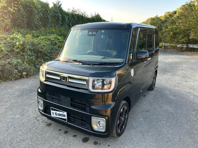 安心の徹底クリーニング　シート下などの見えにくい部分までしっかりと清掃を実施！徹底した品質管理の下、気持ちの良い車選びをお約束します！