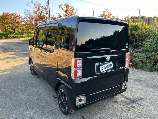 安心の徹底クリーニング　シート下などの見えにくい部分までしっかりと清掃を実施！徹底した品質管理の下、気持ちの良い車選びをお約束します！