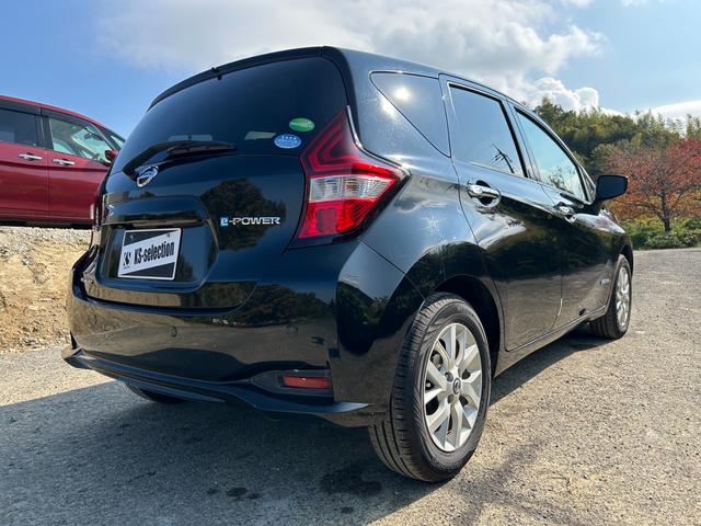 ノート e-パワー メダリスト H30ノートeパワーメダリスト Bluetooth バックカメラ プッシュスタート パワーウィンドウ オートエアコン オートライト 障害物センサー 衝突被害軽減ブレーキ レーンキープアシスト横滑り防止(44枚目)