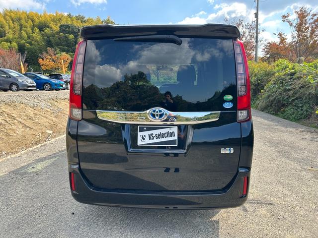 ノア 　オートライト　オートエアコン　スマートキー　両側電動スライドドア　プッシュスタート　障害物センサー　パワーウインドウ　Ｂｌｕｅｔｏｏｔｈ（5枚目）