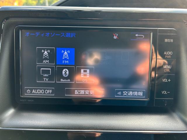 ノア 　オートライト　オートエアコン　スマートキー　両側電動スライドドア　プッシュスタート　障害物センサー　パワーウインドウ　Ｂｌｕｅｔｏｏｔｈ（18枚目）