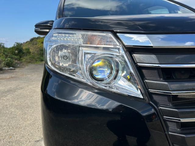 ノア 　オートライト　オートエアコン　スマートキー　両側電動スライドドア　プッシュスタート　障害物センサー　パワーウインドウ　Ｂｌｕｅｔｏｏｔｈ（30枚目）