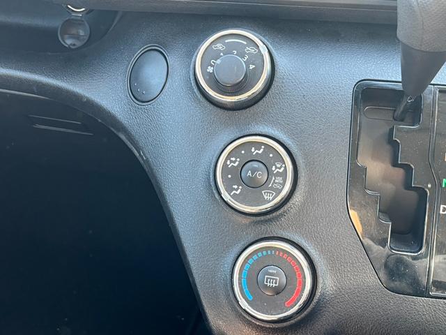 マニュアルエアコン