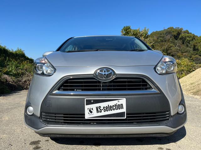 安心の徹底クリーニング　シート下などの見えにくい部分までしっかりと清掃を実施！徹底した品質管理の下、気持ちの良い車選びをお約束します！