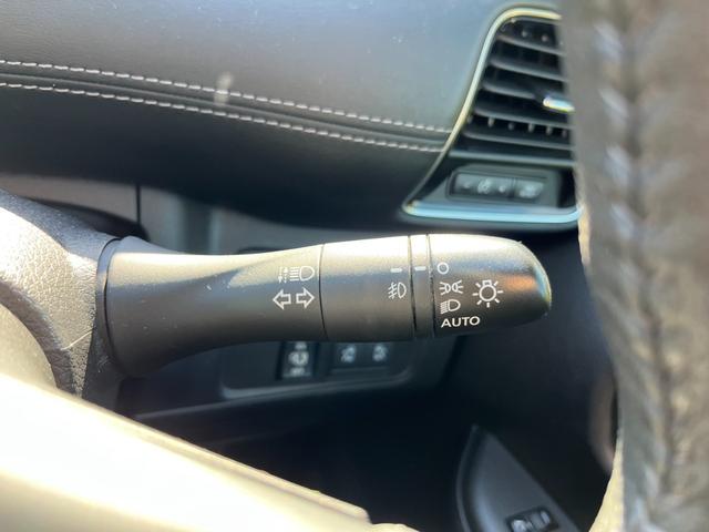 セレナ e-パワー ハイウェイスターV 全周囲カメラ バックカメラ パーキングアシストレーン 両側電動スライドドア ステアリングヒーター Bluetooth 衝突被害軽減ブレーキ 横滑り防止 インテリジェントルームミラー(20枚目)