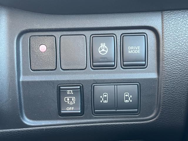 セレナ e-パワー ハイウェイスターV 全周囲カメラ バックカメラ パーキングアシストレーン 両側電動スライドドア ステアリングヒーター Bluetooth 衝突被害軽減ブレーキ 横滑り防止 インテリジェントルームミラー(31枚目)