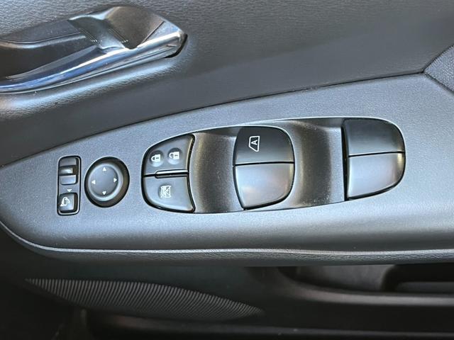 セレナ e-パワー ハイウェイスターV 全周囲カメラ バックカメラ パーキングアシストレーン 両側電動スライドドア ステアリングヒーター Bluetooth 衝突被害軽減ブレーキ 横滑り防止 インテリジェントルームミラー(32枚目)