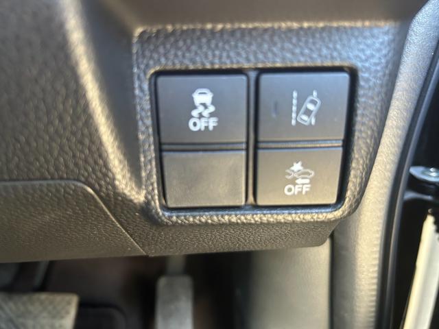 N-BOX G・Lターボホンダセンシング Bluetooth バックカメラ 両側電動スライドドア スマートキー プッシュスタート 横滑り防止 衝突被害軽減ブレーキ レーンキープアシスト パワーウィンドウ オートエアコン オートライト(28枚目)