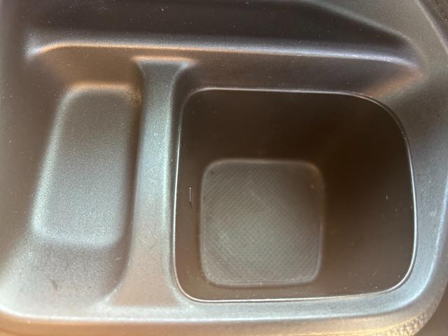 N-BOX G・Lターボホンダセンシング Bluetooth バックカメラ 両側電動スライドドア スマートキー プッシュスタート 横滑り防止 衝突被害軽減ブレーキ レーンキープアシスト パワーウィンドウ オートエアコン オートライト(31枚目)