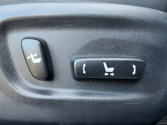 ＮＸ ＮＸ３００　Ｆスポーツ　アクティブクルーズコントロール　３６０度カメラ　電動リアゲート　ハンドルヒーター　オートワイパー　ブレーキーホールド　シートヒーター　シートエアコン　ＥＴＣ　フルセグ視聴航行中ＯＫ　革シート（28枚目）