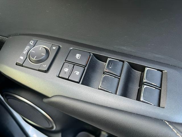 ＮＸ ＮＸ３００　Ｆスポーツ　アクティブクルーズコントロール　３６０度カメラ　電動リアゲート　ハンドルヒーター　オートワイパー　ブレーキーホールド　シートヒーター　シートエアコン　ＥＴＣ　フルセグ視聴航行中ＯＫ　革シート（33枚目）