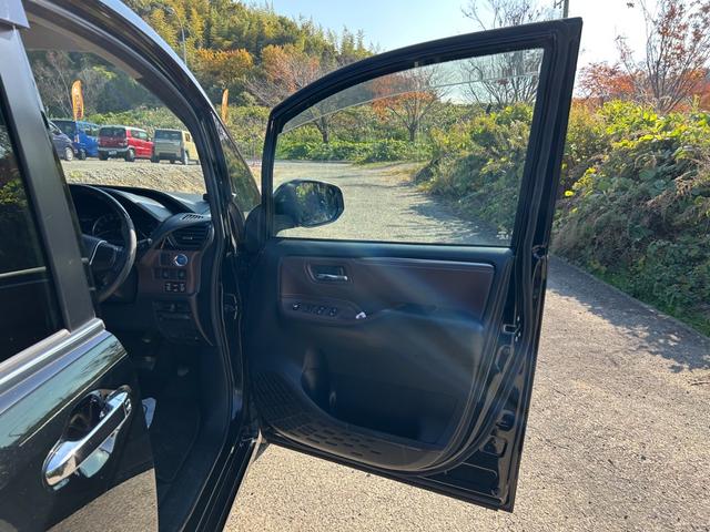 ドア内側　綺麗に保たれてます