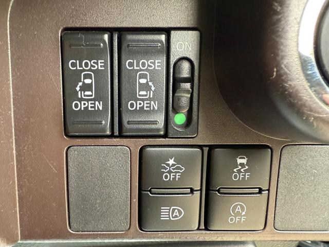 両側電動スライドドア　衝突被害軽減ブレーキ　横滑り防止