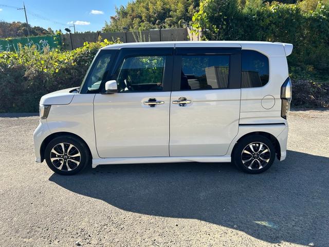 Ｎ－ＢＯＸカスタム Ｇ・Ｌホンダセンシング　両側電動スライドドア　オートエアコン　スマートキー　Ｂｌｕｅｔｏｏｔｈ　横滑り防止　レーンキープアシスト　衝突被害軽減ブレーキ　ＥＴＣ　　オートライト　プッシュスタート（6枚目）