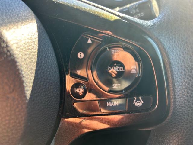 Ｎ－ＢＯＸカスタム Ｇ・Ｌホンダセンシング　両側電動スライドドア　オートエアコン　スマートキー　Ｂｌｕｅｔｏｏｔｈ　横滑り防止　レーンキープアシスト　衝突被害軽減ブレーキ　ＥＴＣ　　オートライト　プッシュスタート（19枚目）