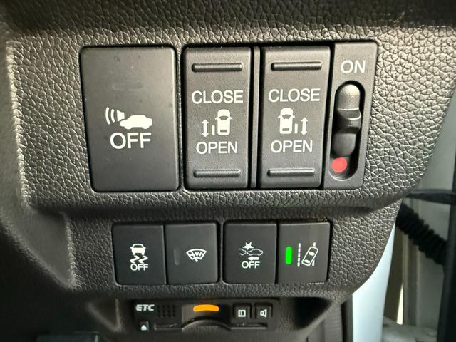 フリード＋ハイブリッド 　ハイブリッドＧホンダセンシングＣパッケージ　スマートキー　ＥＴＣ　ドライブレコーダー　両側電動スライドドア　横滑り防止　衝突被害軽減ブレーキ　バックモニター　サンシェード（25枚目）