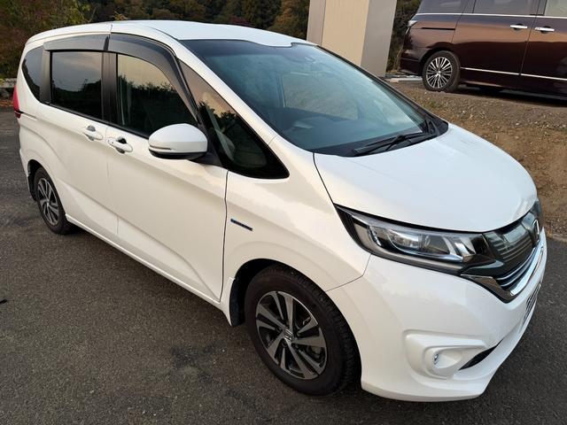 フリード＋ハイブリッド 　ハイブリッドＧホンダセンシングＣパッケージ　スマートキー　ＥＴＣ　ドライブレコーダー　両側電動スライドドア　横滑り防止　衝突被害軽減ブレーキ　バックモニター　サンシェード（36枚目）