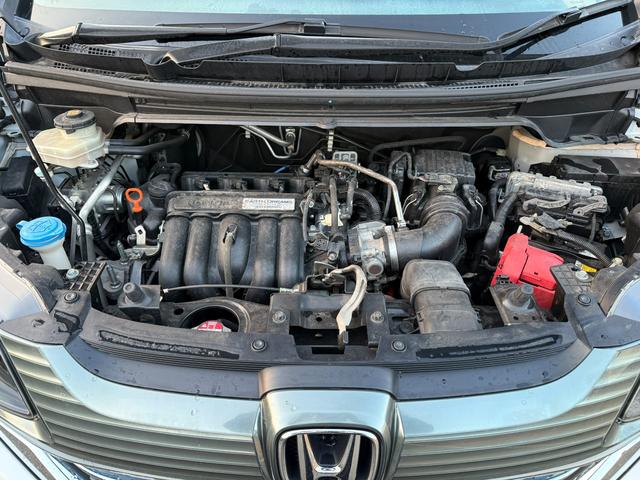 フリード＋ハイブリッド 　ハイブリッドＧホンダセンシングＣパッケージ　スマートキー　ＥＴＣ　ドライブレコーダー　両側電動スライドドア　横滑り防止　衝突被害軽減ブレーキ　バックモニター　サンシェード（46枚目）