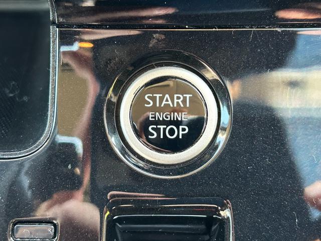 セレナ ハイウェイスターV スマートキー ETC 両側電動スライドドア フリップダウンモニター フルセグTV オートライト オートエアコン 純正ステアリング(23枚目)