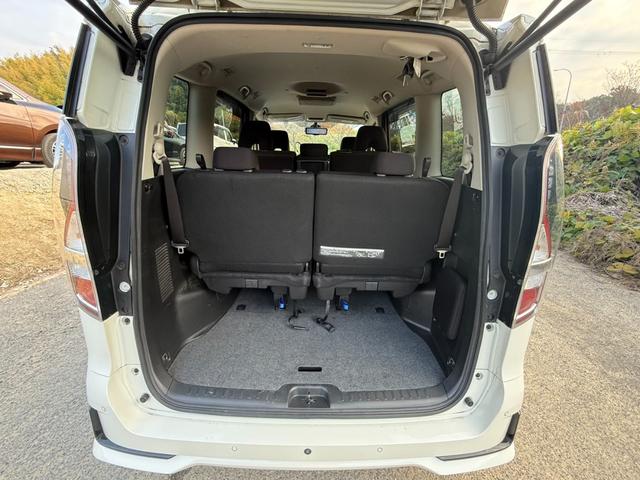 セレナ ハイウェイスターV(13枚目)