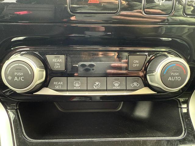 セレナ ハイウェイスター　スマートキー　ＥＴＣ　Ｂｌｕｅｔｏｏｔｈ　両側電動スライドドア　フリップダウンモニター　アラウンドビューモニター　サンシェード　横滑り防止　衝突被害軽減ブレーキ（22枚目）