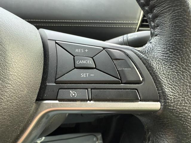 セレナ ハイウェイスター　スマートキー　ＥＴＣ　Ｂｌｕｅｔｏｏｔｈ　両側電動スライドドア　フリップダウンモニター　アラウンドビューモニター　サンシェード　横滑り防止　衝突被害軽減ブレーキ（25枚目）