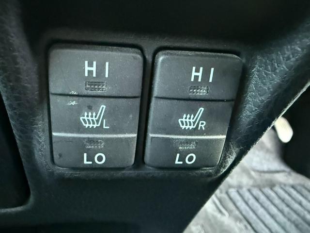 TOYOTA ESQUIRE HYBRID GI