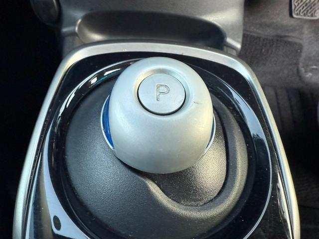 ノート e-パワー B Bluetooth バックカメラ ETC 横滑り防止 レーンキープアシスト 障害物センサー プッシュスタートボタン スマートキー オートライト オートエアコン(20枚目)