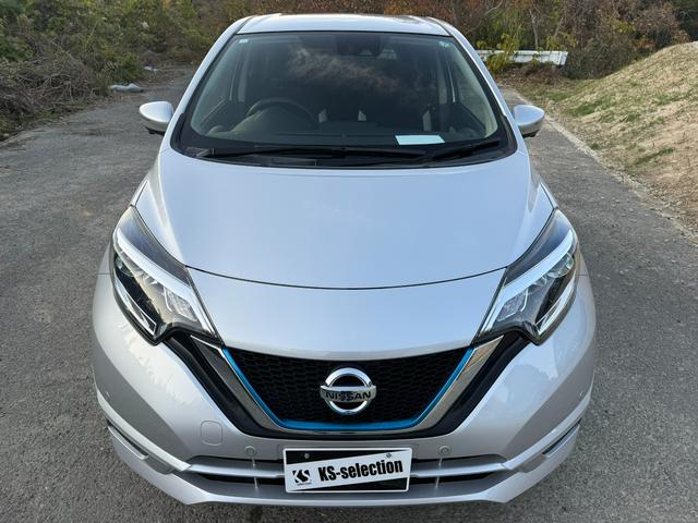 ノート e-パワー B Bluetooth バックカメラ ETC 横滑り防止 レーンキープアシスト 障害物センサー プッシュスタートボタン スマートキー オートライト オートエアコン(29枚目)