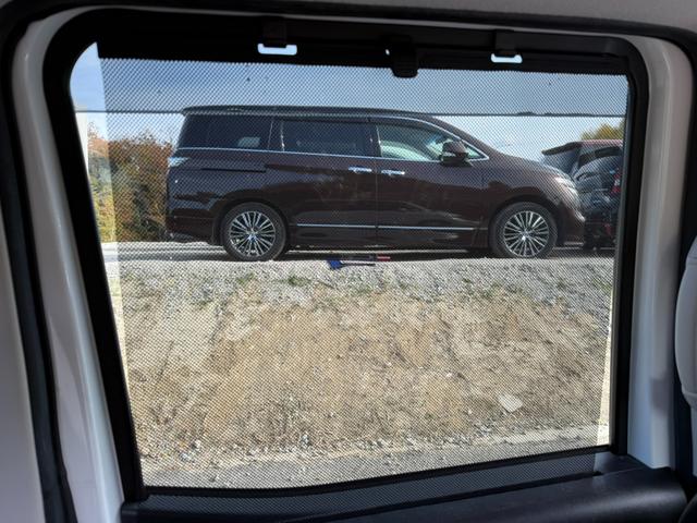 デイズルークス ボレロ　全方位カメラ　Ｂｌｕｅｔｏｏｔｈ　ＥＴＣ　サンシェード　電動スライドドア　横滑り防止ボタン　衝突被害軽減ブレーキ　シートヒーター　スマートキー　オートエアコン　オートライト（27枚目）