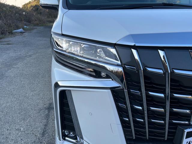 アルファード ２．５Ｓ　Ｃパッケージ　両側電動スライドドア　電動バックドア　フルセグ　Ｂｌｕｅｔｏｏｔｈオーディオ接続可　後席モニター　バックカメラ　ＥＴＣ　オートエアコン　ハンドルヒーター　シートヒーター　シートエアコン　スマートキー（57枚目）