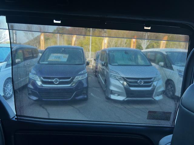 エスクァイア ハイブリッドＧｉ　ブラックテーラード　Ｂｌｕｅｔｏｏｔｈ　フリップダウンモニター　サンシェード　シートヒーター　車両接近通報装置　レーンキープアシスト　衝突被害軽減ブレーキ　バックモニター　両側電動スライドドア（33枚目）