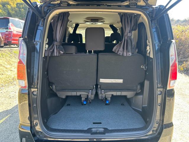 セレナ ハイウェイスターＧ　Ｂｌｕｅｔｏｏｔｈ　バックモニター　サンシェード　フリップダウンモニター　シートヒーター　ステアリングスイッチ　両側電動スライドドア　ＥＴＣ　クルーズコントロール　プッシュスタート（13枚目）