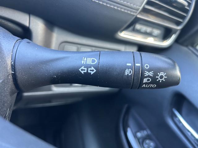 セレナ ハイウェイスターＧ　Ｂｌｕｅｔｏｏｔｈ　バックモニター　サンシェード　フリップダウンモニター　シートヒーター　ステアリングスイッチ　両側電動スライドドア　ＥＴＣ　クルーズコントロール　プッシュスタート（17枚目）