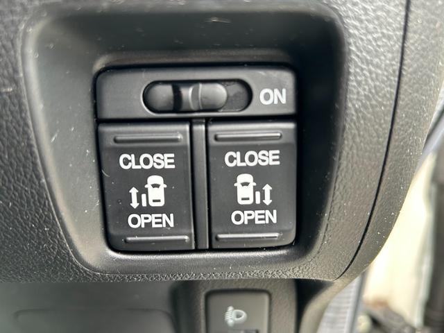 Ｎ－ＢＯＸ Ｇ　ＳＳパッケージ　両側電動スライドドア　フルセグ　Ｂｌｕｅｔｏｏｔｈオーディオ接続可　バックカメラ　ステアリングリモコン　ＥＴＣ　スマートキー　パワーウィンドウ　オートエアコン（24枚目）