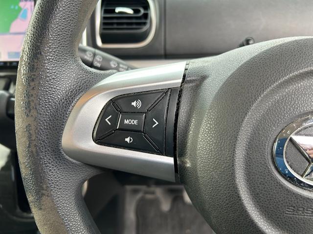 タント カスタムＸ　トップエディションＳＡ　Ｂｌｕｅｔｏｏｔｈ　バックカメラ　ＥＴＣ　オートライト　オートエアコン　パワーウィンドウ　横滑り防止　衝突軽減ブレーキ　ステアリングスイッチ　プッシュスタートボタン（17枚目）