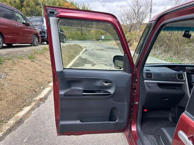 タント カスタムＸ　トップエディションＳＡ　Ｂｌｕｅｔｏｏｔｈ　バックカメラ　ＥＴＣ　オートライト　オートエアコン　パワーウィンドウ　横滑り防止　衝突軽減ブレーキ　ステアリングスイッチ　プッシュスタートボタン（45枚目）