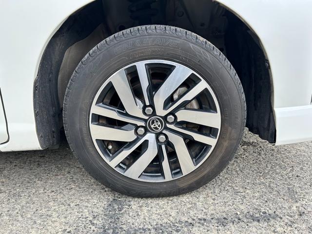 ルーミー カスタムＧ　Ｂｌｕｅｔｏｏｔｈ　バックカメラ　ＥＴＣ　シートヒーター　障害物センサー　両側電動スライドドア　プッシュスタートボタン　パワーウィンドウ　スマートキー　オートエアコン　オートライト（47枚目）