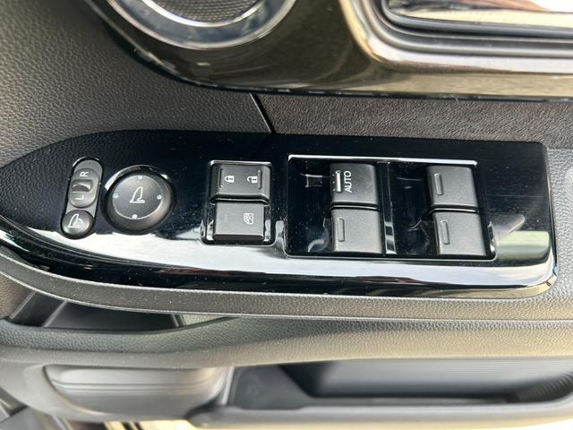 Ｎ－ＢＯＸカスタム Ｇ・Ｌホンダセンシング　Ｂｌｕｅｔｏｏｔｈ　バックカメラ　両側電動スライドドア　横滑り防止ボタン　レーンキープアシスト　衝突被害軽減ブレーキ　クルーズコントロール　ステアリングスイッチ　ＥＴＣ（28枚目）