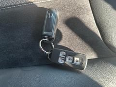 ���ޡ��ȥ�����������ݥ��åȤ�Хå������줿�ޤ޼֤Υɥ��β�����ܾ������󥸥�ΣϣΡ��ϣƣƤ��Ԥ���Ŭ�Ǥ��� 6