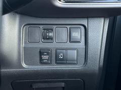 ���ޡ��ȥ�����������ݥ��åȤ�Хå������줿�ޤ޼֤Υɥ��β�����ܾ������󥸥�ΣϣΡ��ϣƣƤ��Ԥ���Ŭ�Ǥ��� 3